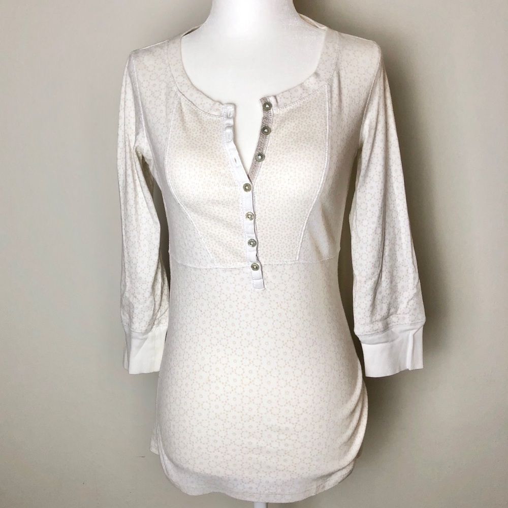Eddie Bauer 3/4 Sleeve Knit Top